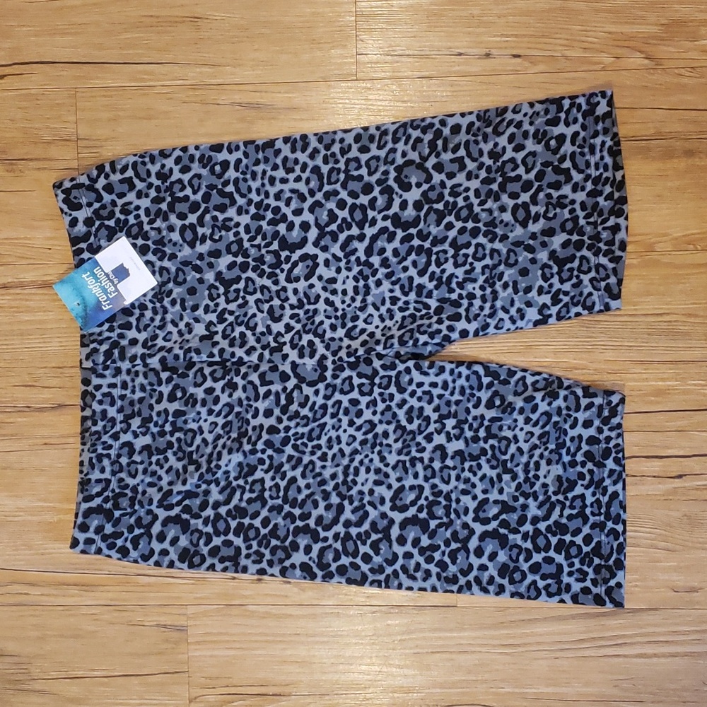 Color Alien Biker Short